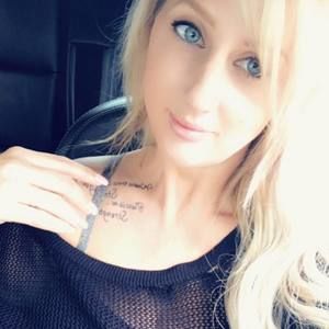 Meet your Posher, Traci